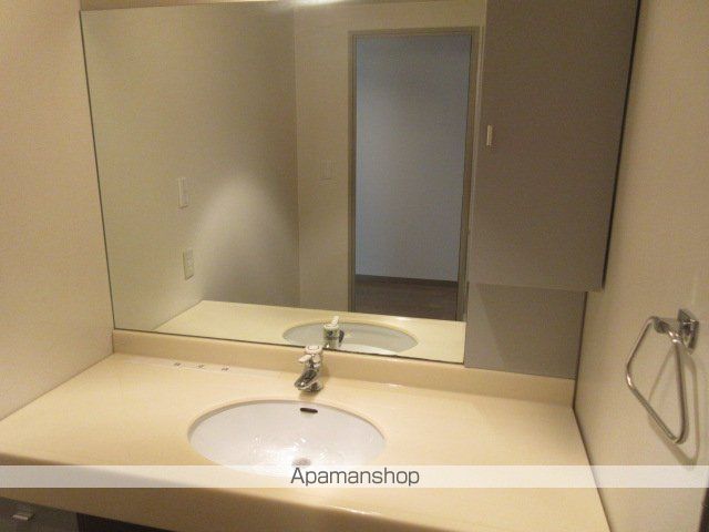 エルミタージュユリの内装写真
