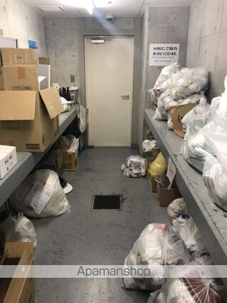 東京都中野区新井２丁目[1R/36.94m2]の共用部1