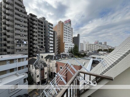 東京都渋谷区本町１丁目[1R/15.71m2]の眺望2