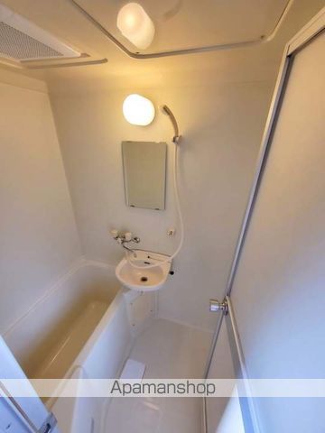 新在家マンションの内装写真