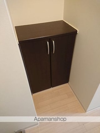 ラ・プラメンテ[1DK/30.55m2]の玄関