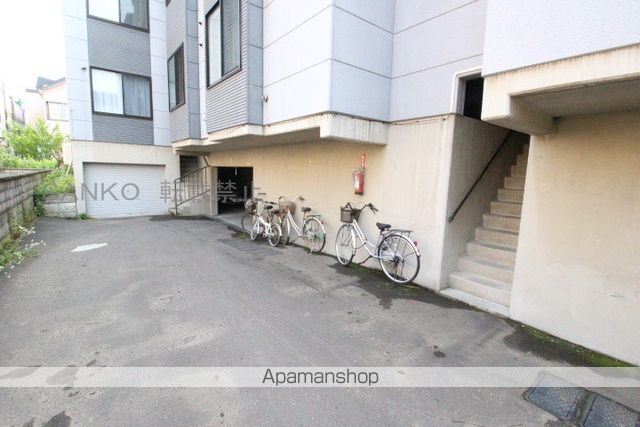 FOYERの玄関写真