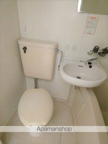 ハイツ2丁目2番地の内装写真