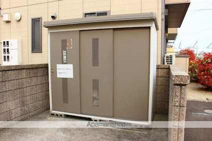 ＹＭハイツ　Ａ・Ｂ・Ｃ棟[2LDK/54.07m2]の共用部2