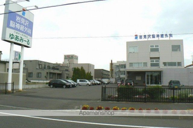 パレーシャル岩見沢[2LDK/46m2]の周辺6