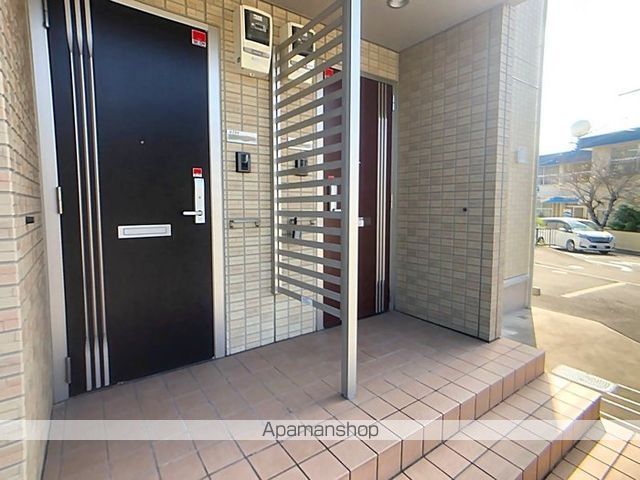 ラ シェル デュー A棟の玄関写真