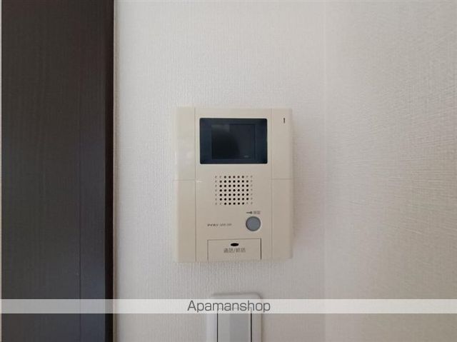 ヴィアーレ勾当台Iの内装写真