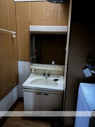 東土堂町貸家[3DK/42m2]の洗面所