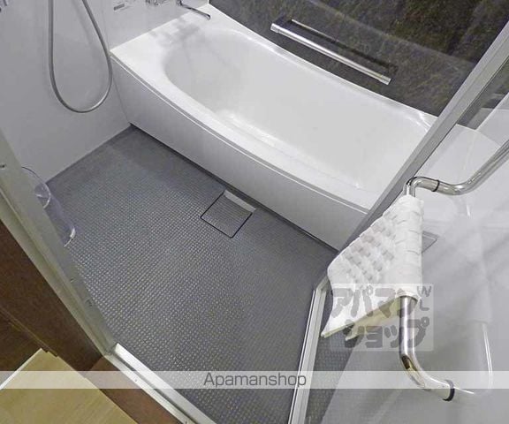 バウハウス富小路三条の内装写真