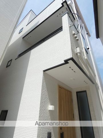 京浜東北・根岸線 蒲田駅 徒歩13分 3階建 築4年の外観写真