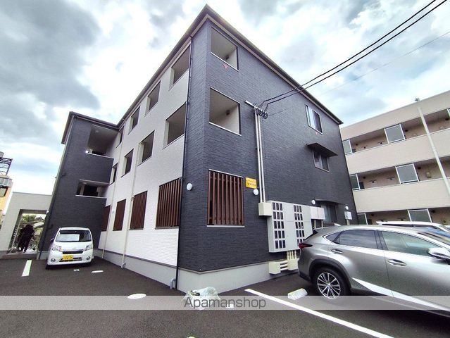 スペチアーレの外観写真