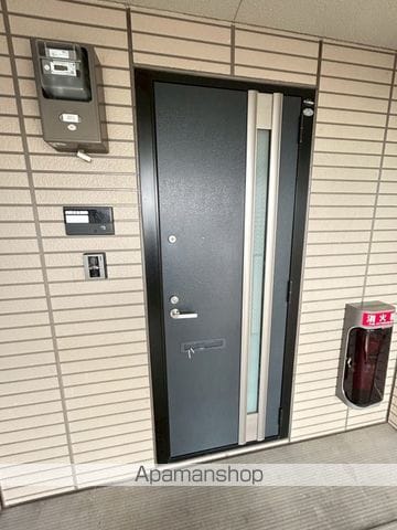 センテナリオビクトリアユース坂元IIの玄関写真