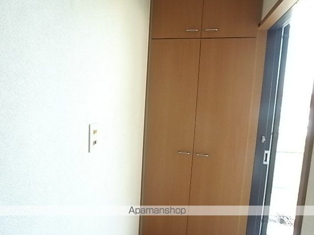 フラワームーンの内装写真