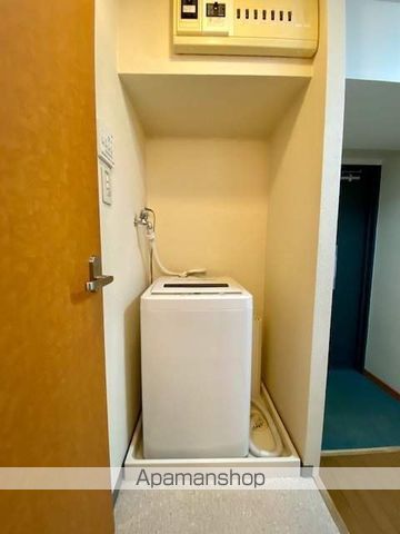 CANVASSすすきのの内装写真
