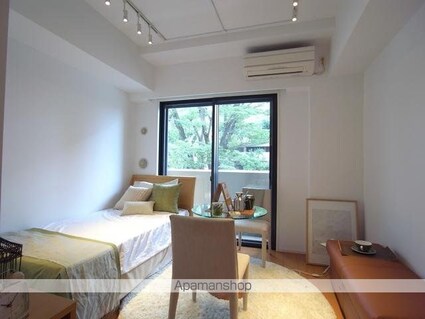 パシフィックコート目黒南[1K/22.95m2]のリビング・居間