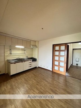 ＶＩＡＳＡＣＲＡ岩出[3DK/60.25m2]のリビング・居間