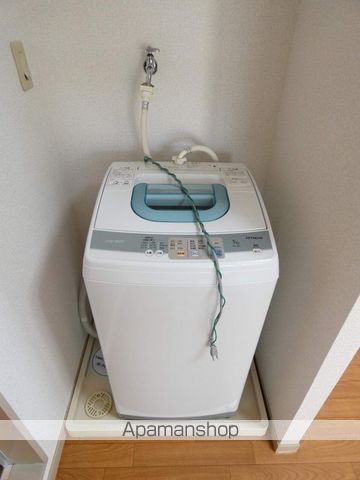 ヴェルヌーブIIの内装写真