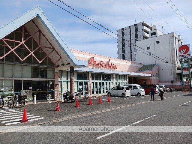 プラス イメージの周辺写真