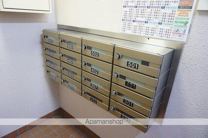 愛媛県松山市南久米町[1R/23.4m2]の共用部3