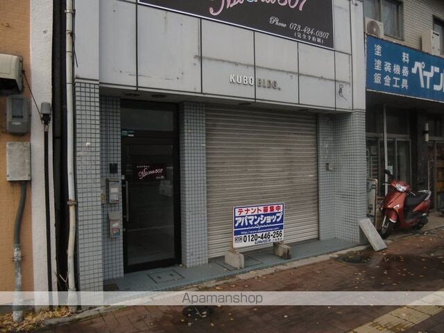和歌山県和歌山市小松原通４丁目[事務所/33m2]の外観2