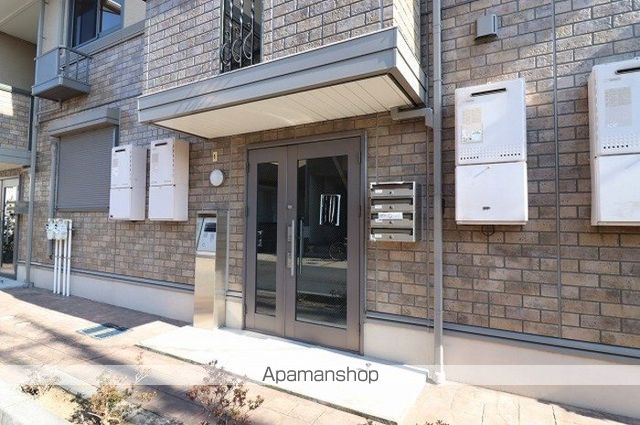 グリーンヒル Bの玄関写真