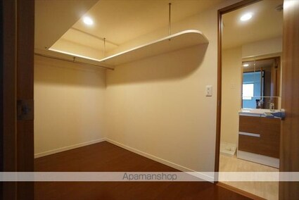 名駅アイサンメゾン[1LDK/49.21m2]の収納