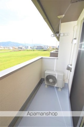 ＲＥＳＴ　ＷＯＯＤ　２[2LDK/58.21m2]のバルコニー