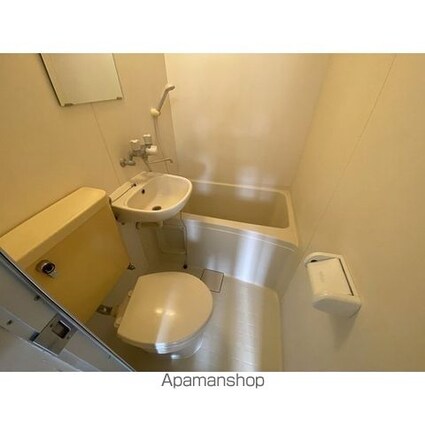 東京都目黒区中町２丁目[1K/12.8m2]のバス