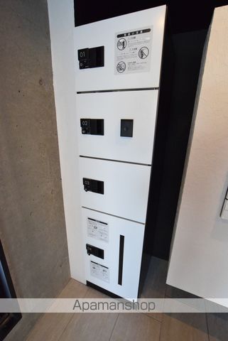LR N18の玄関写真