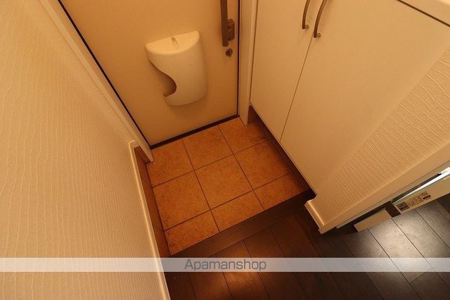 detached 北海道千歳市本町５丁目1502-23

地図を見る