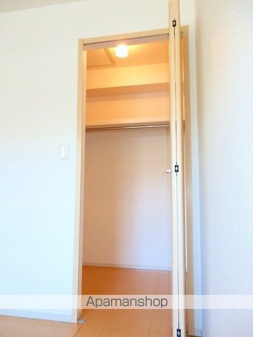 ソナチネ Bの内装写真