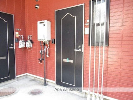 メゾンシーダ[1K/30m2]のエントランス1