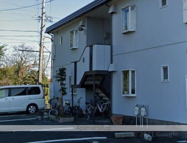 アーバン本郷の玄関写真