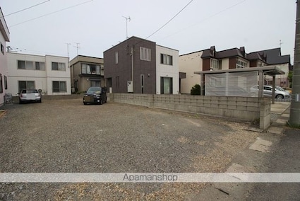 コーポアルペン[1K/27.28m2]の駐車場1