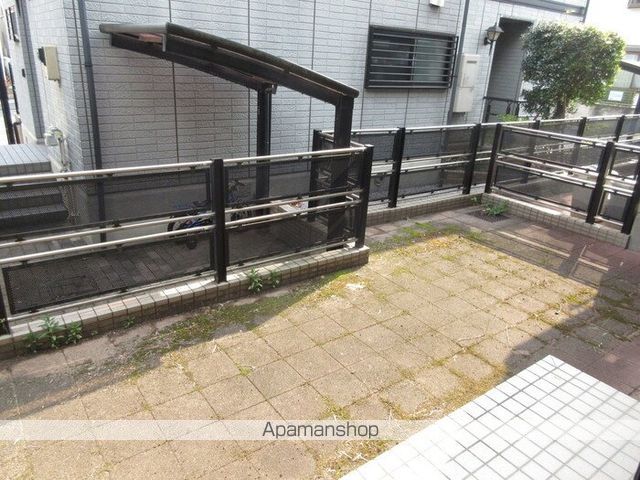 アビタ 東南西 館の内装写真