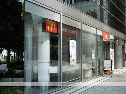 東京都中野区本町１丁目[1R/14.38m2]の周辺4