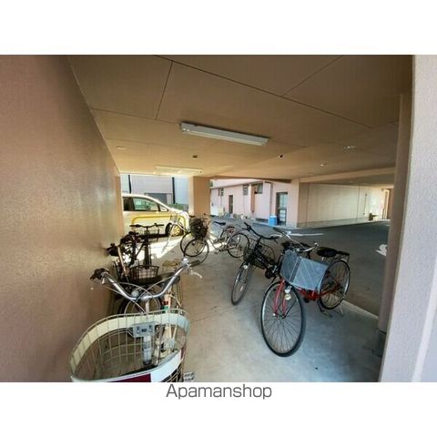 鬼頭本社ビルの内装写真
