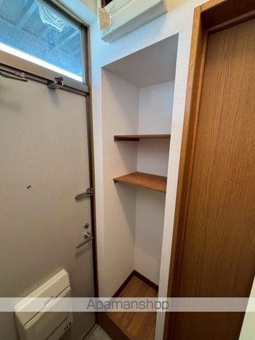 ハンドレッドヴィレッジIの内装写真