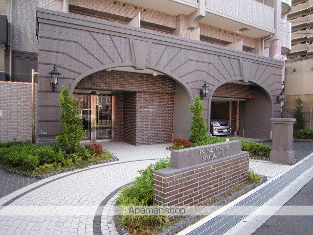 エスリード京橋ステーションプラザの玄関写真