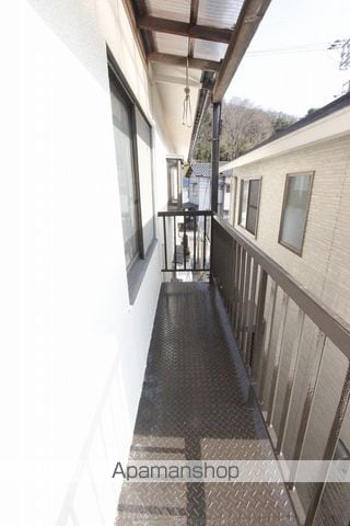 江田島市 2階建 築51年の内装写真