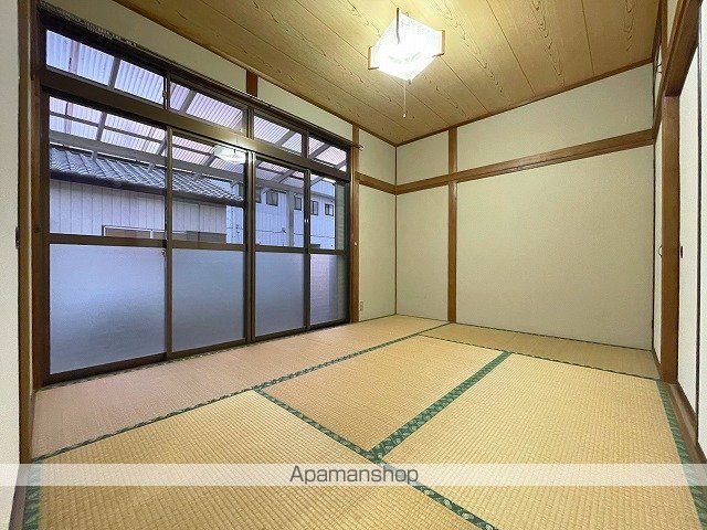 メルシャン中町の内装写真