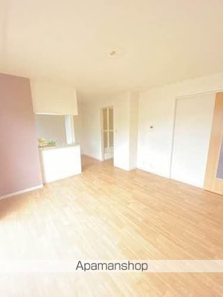 シャンベールＡ・Ｂ棟[3LDK/65.25m2]のリビング・居間