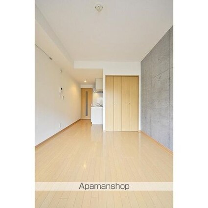 ルーネス南烏山[1R/21.75m2]のバス