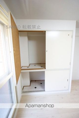 サウスフォーIの内装写真