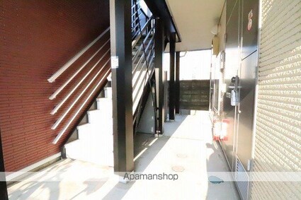 東京都福生市大字福生[1K/19.87m2]のエントランス3