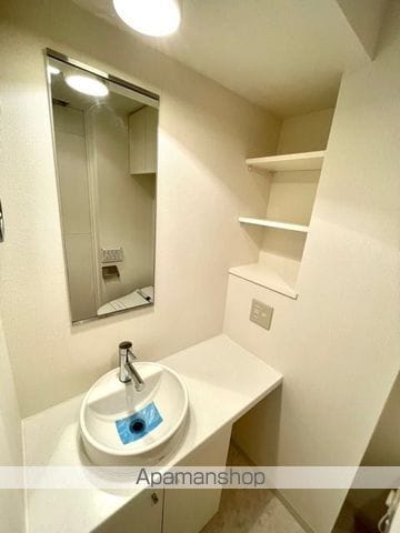 レジディア市谷薬王寺の内装写真