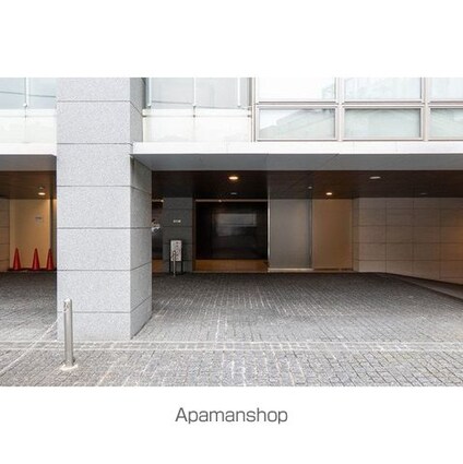 ストーリア赤坂[2LDK/70.22m2]のエントランス2