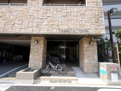 ＴＲＵＳＴＹ千代田[1LDK/41.16m2]の外観2