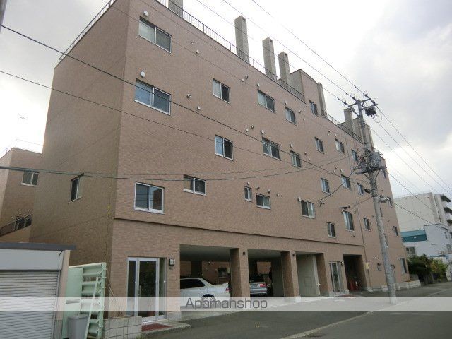 マンション三宅Aの外観写真
