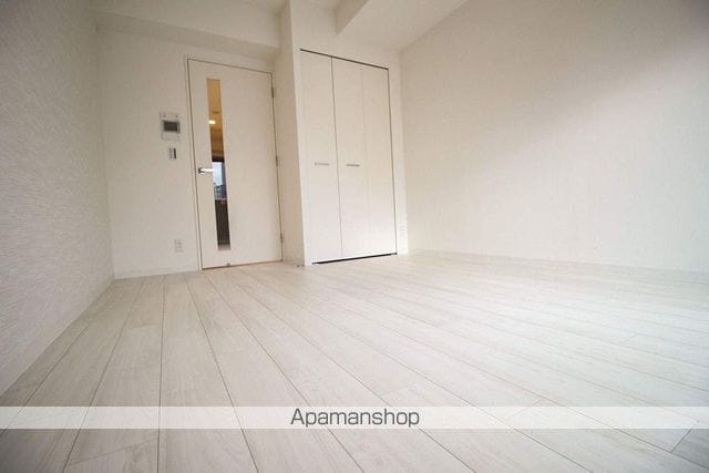 LADOUCEUR梅田EASTの内装写真